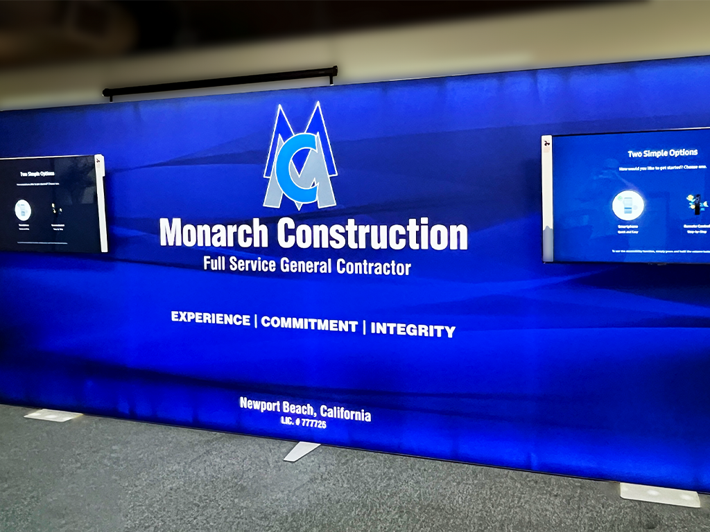 skyline-tradeshow-design-monarch-construction-booth