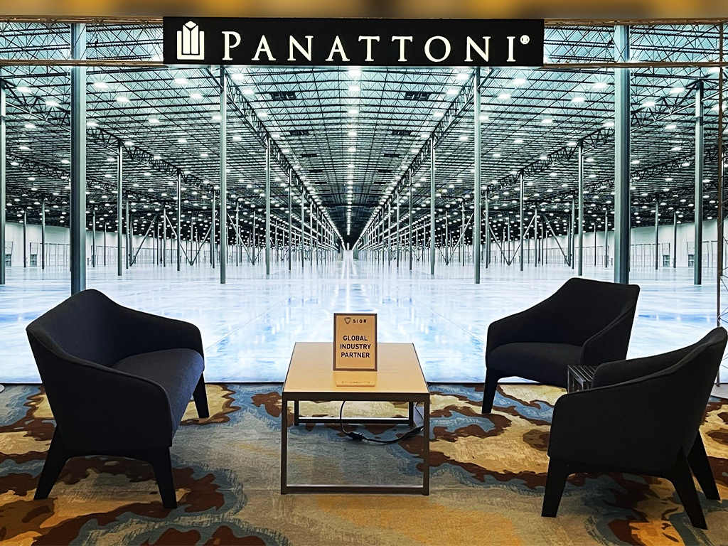 skyline-tradeshow-design-panattoni-booth